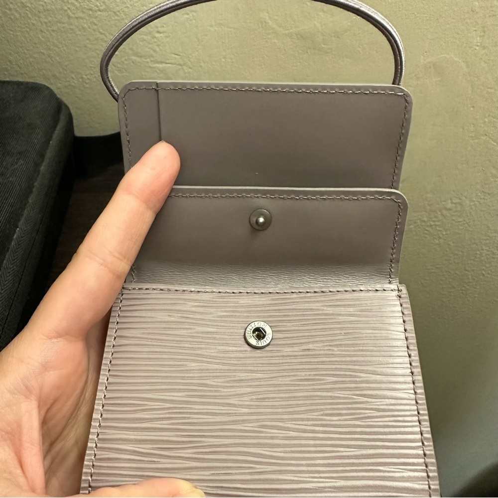 Authentic Louis Vuitton Epi Porte Monnaie Elastique Wallet - Picture 4 of 13